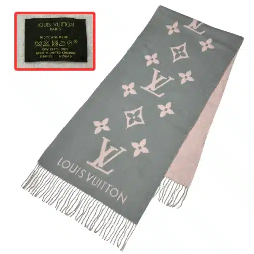 louis vuitton reykjavik scarf of gray color