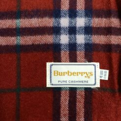 Red Burberry cashmere scarf: A luxurious accessory