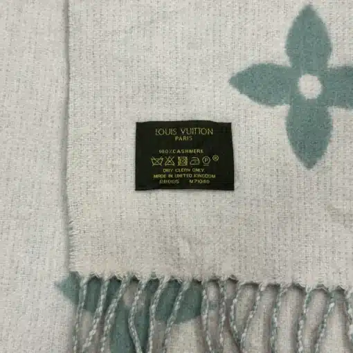 Louis Vuitton Reykjavik LV Authentic Gray Scarf - Coded - Image 6