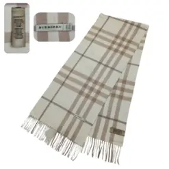 Pre-Loved Burberry Beige Cashmere Scarf - Timeless Luxury and Style