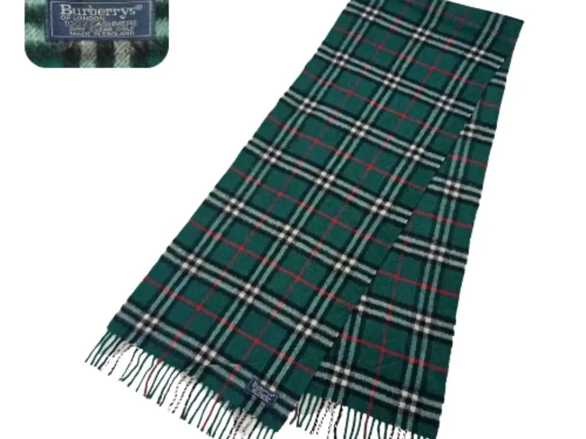 Burberry Green Cashmere Scarf - Real Cornor