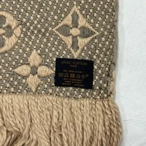 Louis Vuitton Logomania Auth Scarf Beige - M72242 - Image 5