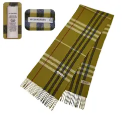 Pre-owned Burberry Light Green Cashmere Scarf with classic plaid pattern and fringed edges, made in Scotland. Perfect for winter, fall, and spring.