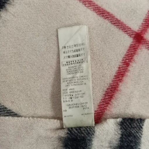 Super Soft Burberry 100% Cashmere Scarf for Women