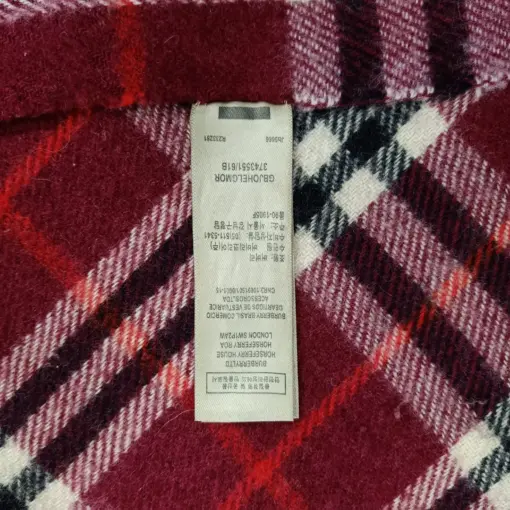 Super Soft Classic Burberry 100% Cashmere Scarf for Women