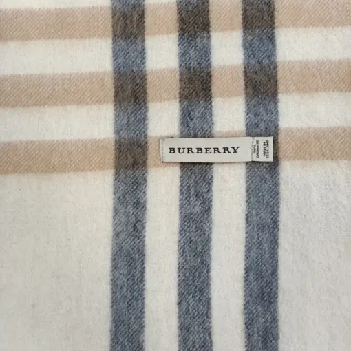 Nova Check 100% Cashmere Authentic Burberry Vintage Scarf for Women