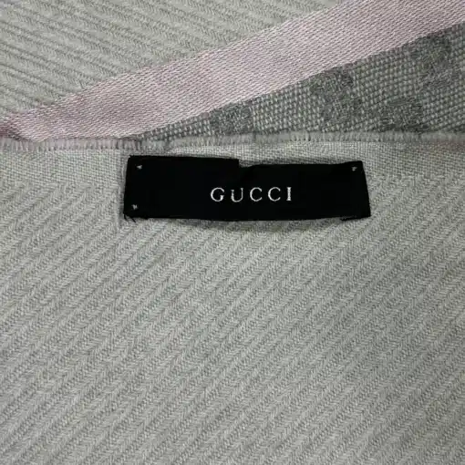 Vintage GUCCI GG Logo Gray Scarf - Image 4