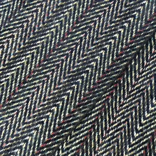 Authentic Missoni ZigZag Pattern wool scarf - Image 2