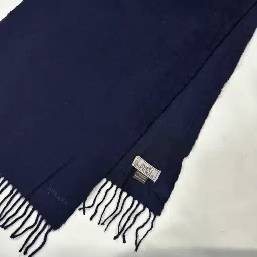 HERMES Vintage 100% Cashmere Navy Blue Scarf - Image 2