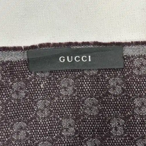 Authentic GUCCi GG Logo Stripped Scarf - Image 4