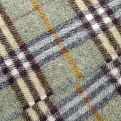 Original Burberry Check Olive Scarf for Women - Image 4