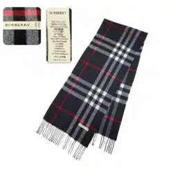 Burberry 100% Cashmere Vintage Black Scarf in excellent condition, perfect for fall and winter outfits.