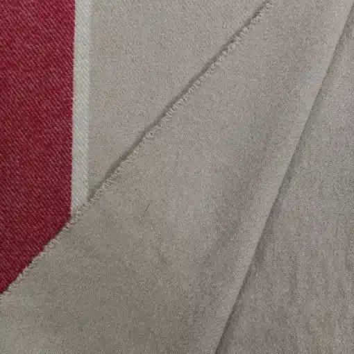 Burberry 90% Merinoswool 10% Cashmere LOGO Scarf - Image 4