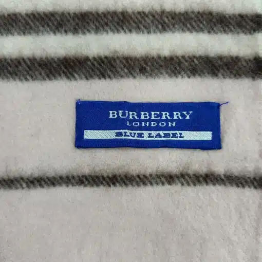 Burberry Blue Label Cashmere Pink Scarf - Image 4